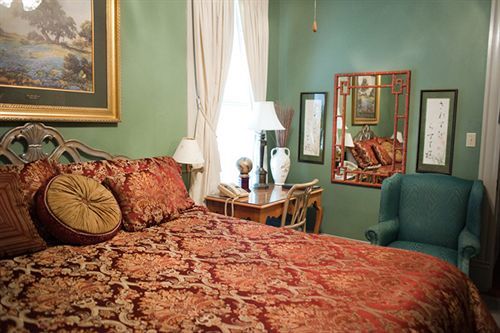 Arbor House Suites Bed And Breakfast San Antonio Exterior photo